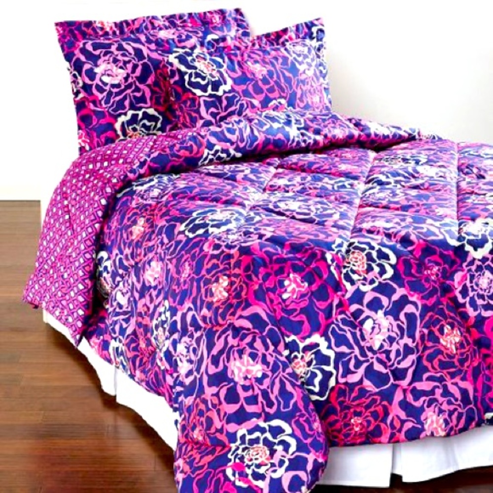 Vera Bradley Katalina Pink Comforter